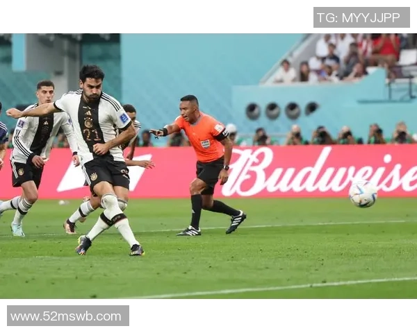 重庆网球队在世界杯积分榜中以86分稳居第一名展现强劲实力